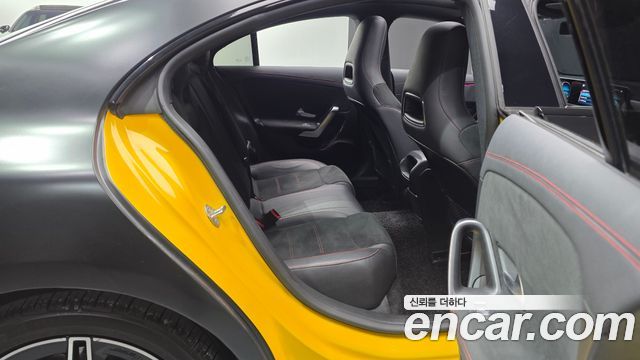 Mercedes-Benz CLA-Class 2020 — photo 17