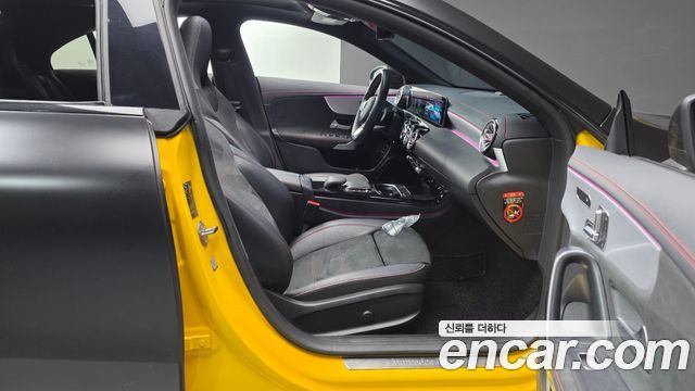Mercedes-Benz CLA-Class 2020 — photo 16