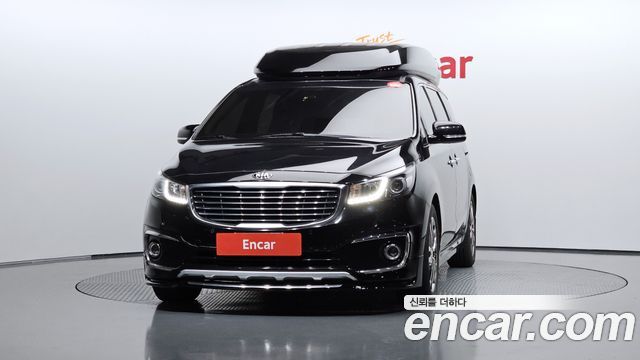 Kia Canival 2017 — photo 3
