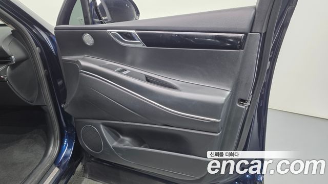 Genesis GV80 2020 — photo 14