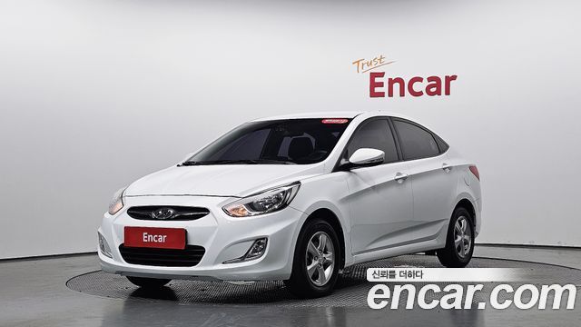 Hyundai Accent 2012 — photo 26