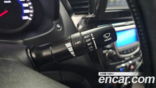 Hyundai Accent 2012 — photo 22