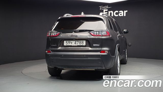 Jeep Cherokee 2019 — photo 4