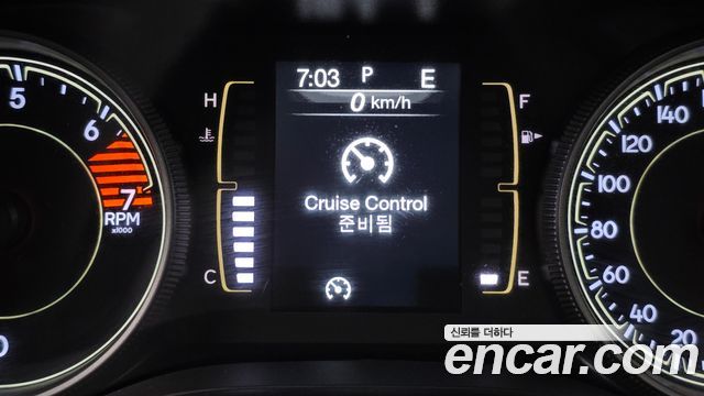 Jeep Cherokee 2019 — photo 16