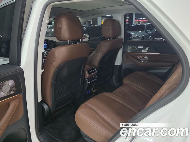 Mercedes-Benz GLE-Class 2026 — photo 12