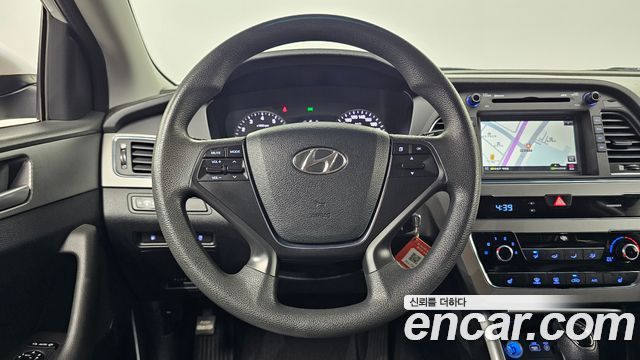 Hyundai Sonata 2015 — photo 19