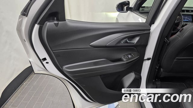 ChevroletGMDaewoo Trailblazer 2023 — photo 15