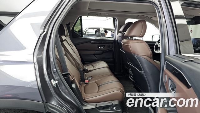 Honda Pilot 2023 — photo 18