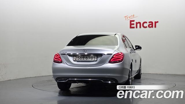 Mercedes-Benz C-Class 2016 — photo 4