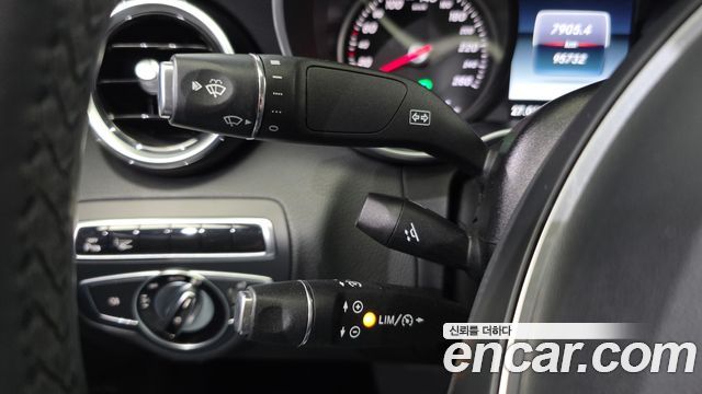 Mercedes-Benz C-Class 2016 — photo 15