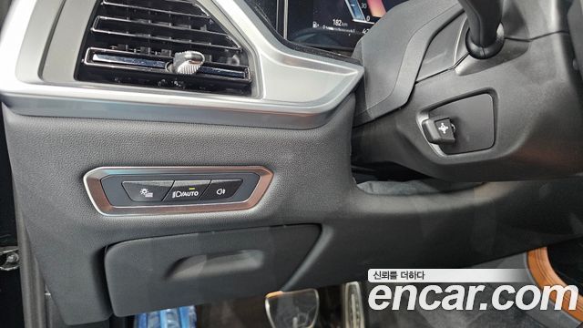 BMW X7 2024 — photo 21