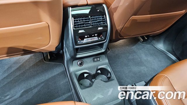 BMW X7 2024 — photo 25