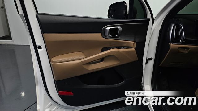 Kia Sorento 2024 — photo 25