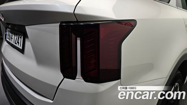 Kia Sorento 2024 — photo 9