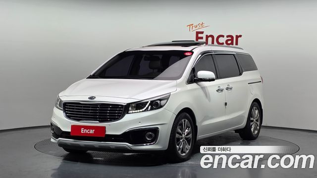Kia Canival 2018 — photo 1