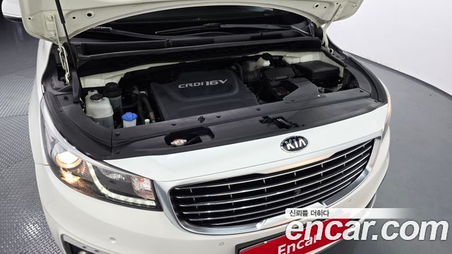 Kia Canival 2018 — photo 6