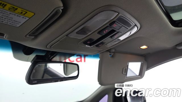 Kia Canival 2018 — photo 28