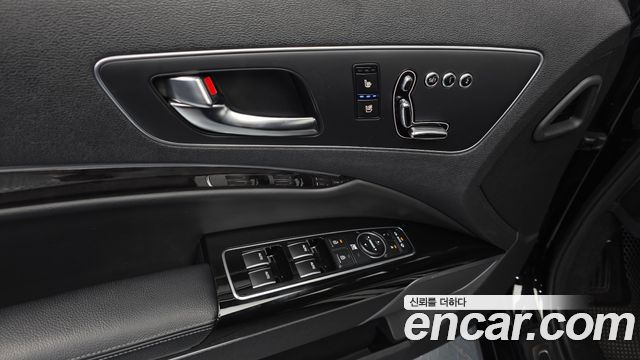 Kia K9 2015 — photo 16