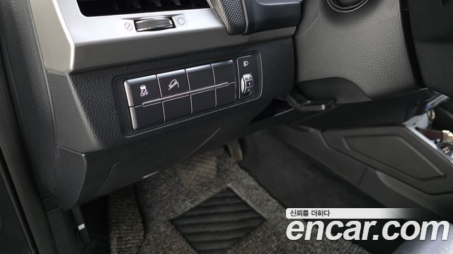 KG Mobility Rexton 2019 — photo 20