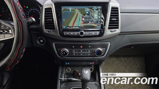 KG Mobility Rexton 2019 — photo 21