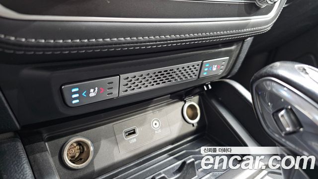 KG Mobility Rexton 2019 — photo 28