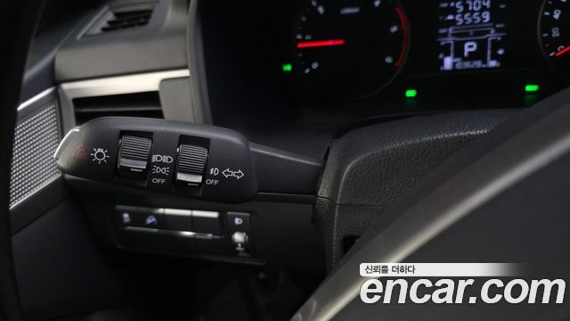 KG Mobility Rexton 2019 — photo 29