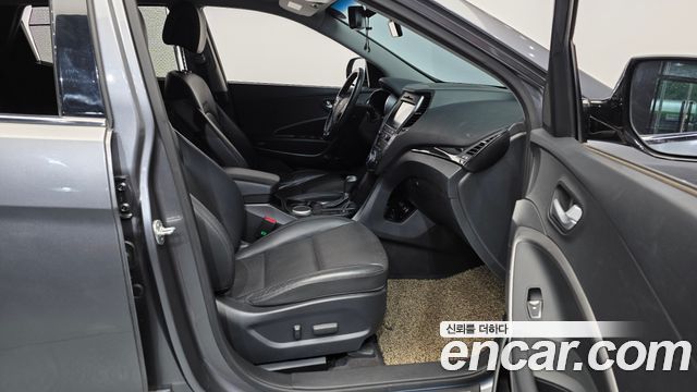 Hyundai Santafe 2015 — photo 17