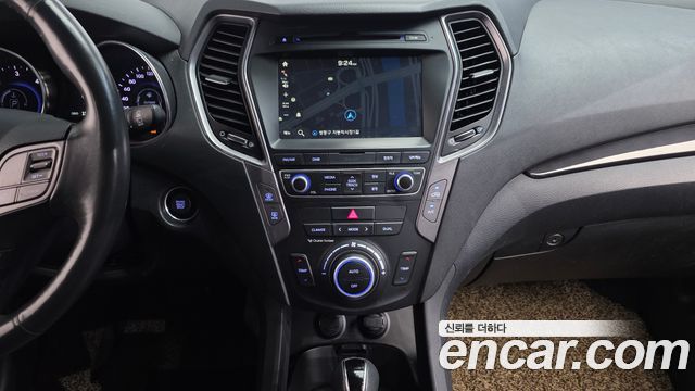 Hyundai Santafe 2015 — photo 21