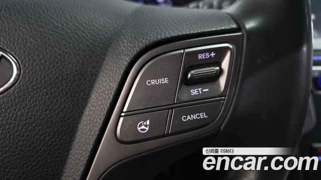 Hyundai Santafe 2015 — photo 29