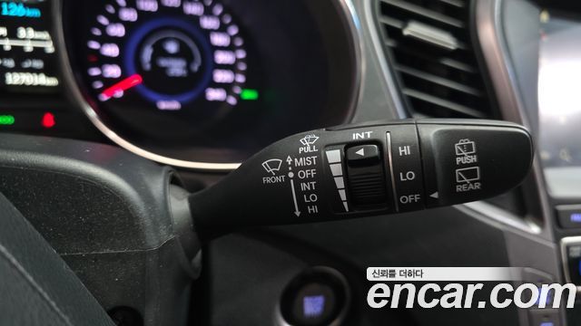 Hyundai Santafe 2015 — photo 31