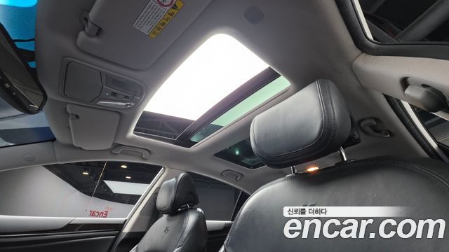 Kia K7 2013 — photo 11