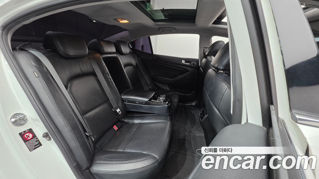Kia K7 2013 — photo 18