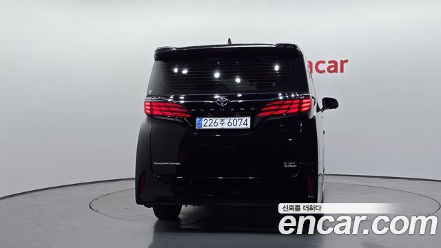 Toyota Alphard 2024 — photo 4