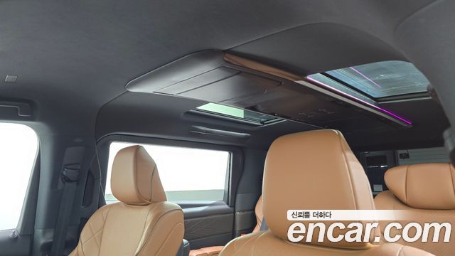 Toyota Alphard 2024 — photo 22