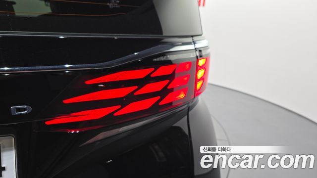 Toyota Alphard 2024 — photo 9