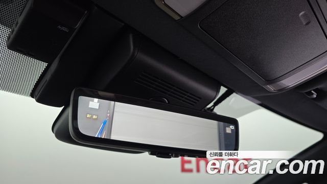 Toyota Alphard 2024 — photo 28