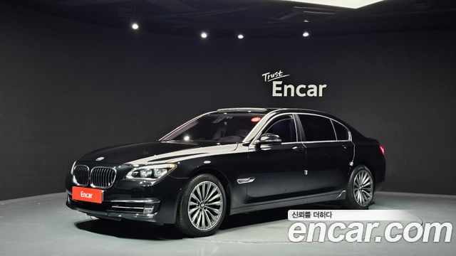 BMW 7-Series 2013 — photo 1