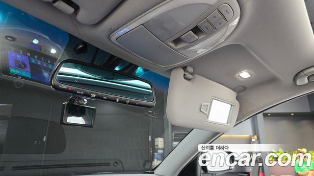 Hyundai Genesis 2013 — photo 19