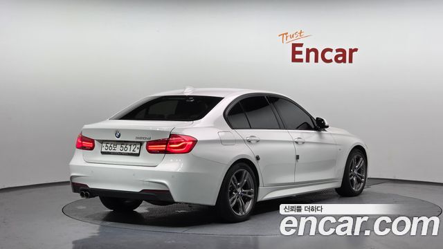 BMW 3-Series 2018 — photo 2