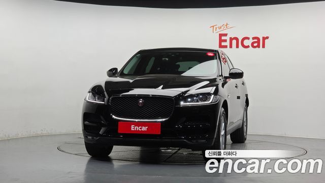 Jaguar F-PACE 2018 — photo 3