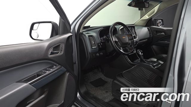 Chevrolet Korea Colorado 2022 — photo 13