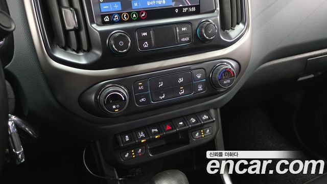 Chevrolet Korea Colorado 2022 — photo 23