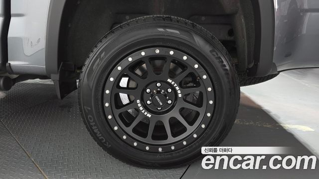 Chevrolet Korea Colorado 2022 — photo 7