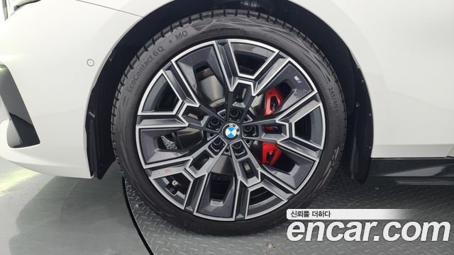BMW 5-Series 2026 — photo 5