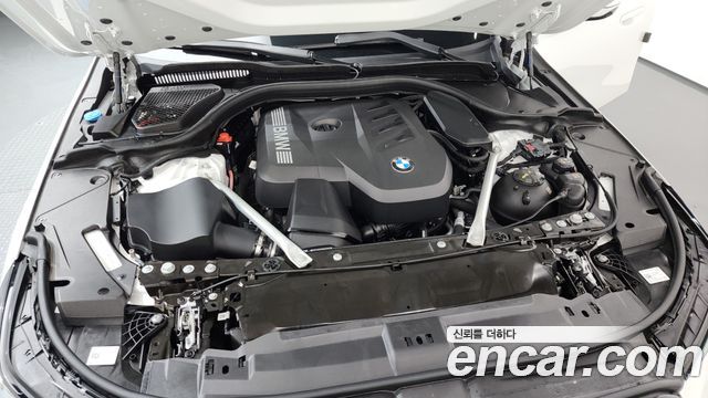 BMW 5-Series 2026 — photo 6