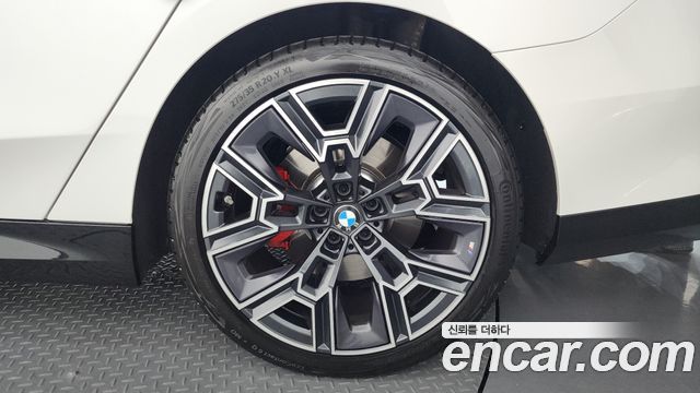 BMW 5-Series 2026 — photo 7