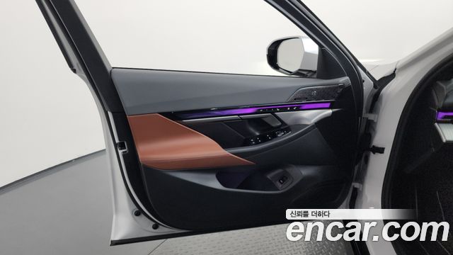 BMW 5-Series 2026 — photo 14