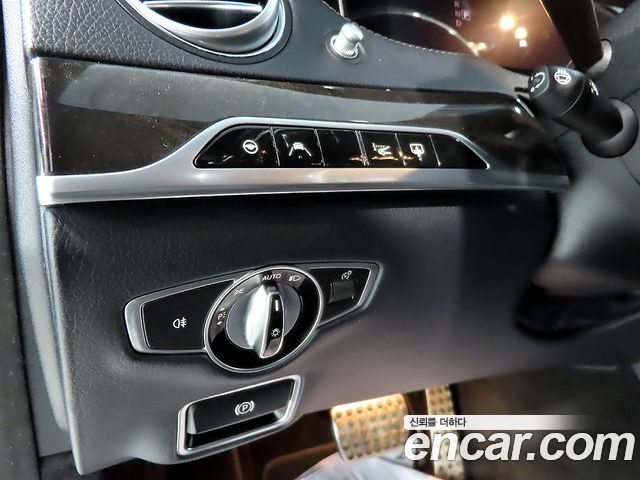 Mercedes-Benz S-Class 2018 — photo 8