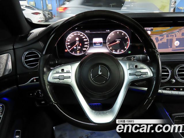 Mercedes-Benz S-Class 2018 — photo 16