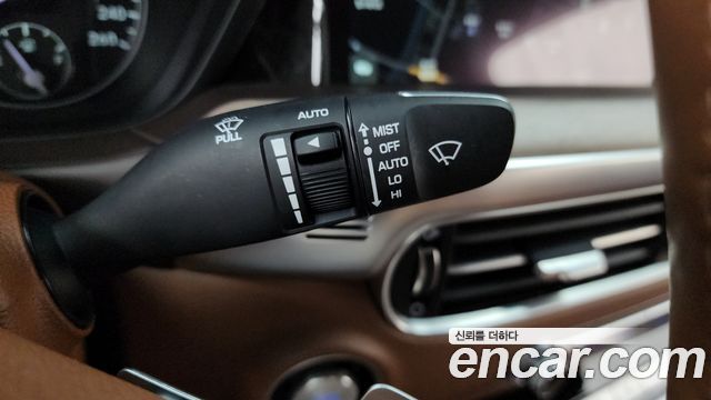Genesis G90 2021 — photo 29